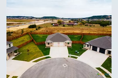 110 Levi Court #B, Copperas Cove, TX 76522 - Photo 12