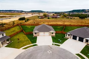 110 Levi Ct, Copperas Cove, TX 76522 - Photo 12