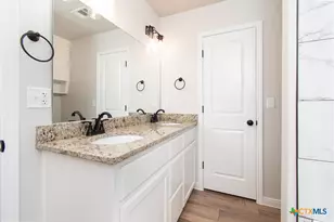 2558 Cowgirl Trl, Belton, TX 76513 - Photo 12