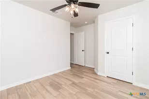 2558 Cowgirl Trl, Belton, TX 76513 - Photo 22