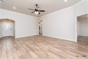 2558 Cowgirl Trl, Belton, TX 76513 - Photo 4