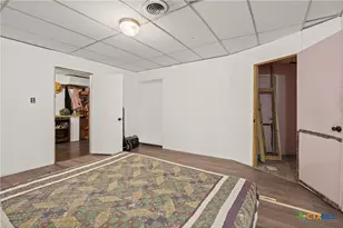 217 N 5th St, Lott, TX 76656 - Photo 20