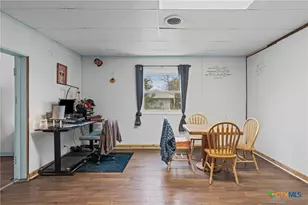 217 N 5th St, Lott, TX 76656 - Photo 8