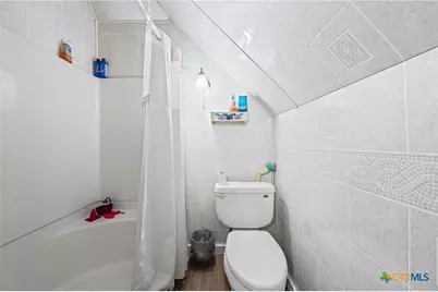 217 N 5th Street, Lott, TX 76656 - Photo 26