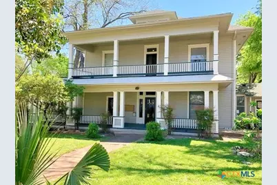 527 W San Antonio Street #2, San Marcos, TX 78666 - Photo 2