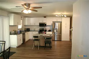 1611 N 10th St, Killeen, TX 76541 - Photo 12