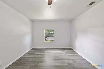 907 Apple Street, Fredericksburg, TX 78624 - Photo 18