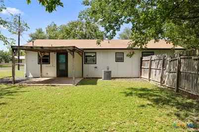 907 Apple Street, Fredericksburg, TX 78624 - Photo 28