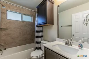 1304 Emerald Gate Dr, Temple, TX 76502 - Photo 16