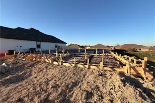 322 University Ave, Troy, TX 76579 - Photo 1