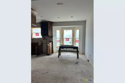 102 E Blancas Drive, Copperas Cove, TX 76522 - Photo 6