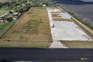 5268 State Hwy 35, Port Lavaca, TX 77979 - Photo 1