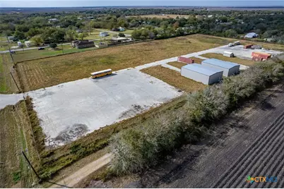 5268 State Highway 35, Port Lavaca, TX 77979 - Photo 6