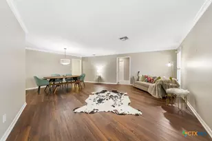 201 Ellwood St, San Antonio, TX 78209 - Photo 2