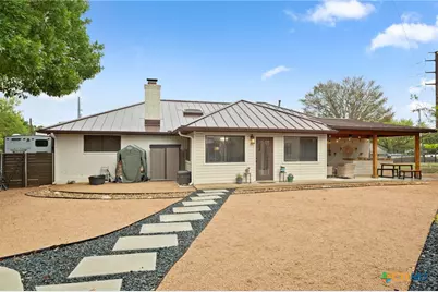 305 E Tanglewood Drive, New Braunfels, TX 78130 - Photo 30