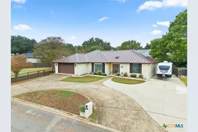 305 E Tanglewood Drive, New Braunfels, TX 78130 - Photo 36