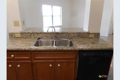 102 Gemini Court, Victoria, TX 77901 - Photo 8