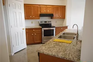 102 Gemini Ct, Victoria, TX 77901 - Photo 6