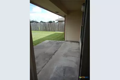 102 Gemini Court, Victoria, TX 77901 - Photo 16