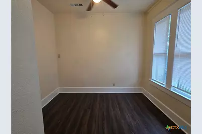 1214 S 11th Street, Temple, TX 76504 - Photo 8