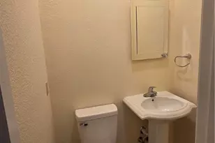 1214 S 11th St, Temple, TX 76504 - Photo 10