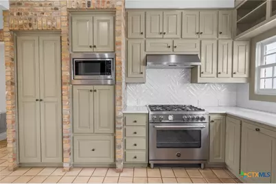 6009 Country Club Dr, Victoria, TX 77904 - Photo 12