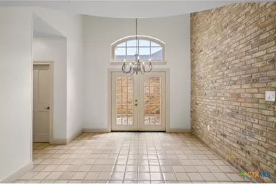 6009 Country Club Dr, Victoria, TX 77904 - Photo 14