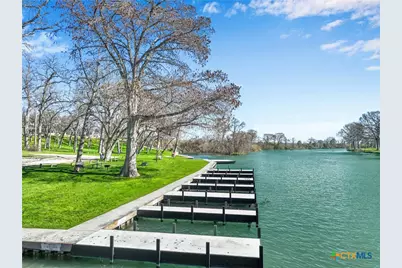 1088 Running River, New Braunfels, TX 78130 - Photo 2