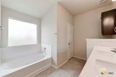 1805 Bee Creek Loop, Copperas Cove, TX 76522 - Photo 12