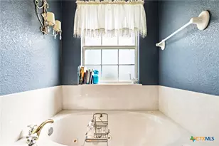 155 Western Ridge Rd, Gatesville, TX 76528 - Photo 18