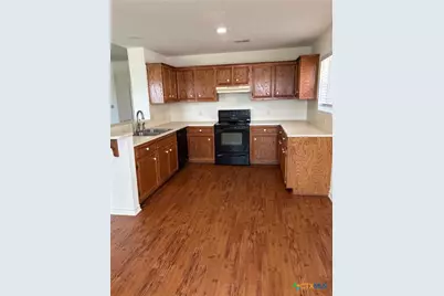 112 Gemini Court, Victoria, TX 77901 - Photo 10