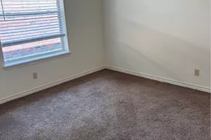 112 Gemini Ct, Victoria, TX 77901 - Photo 4