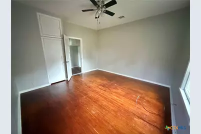 203 S 27th Street, Temple, TX 76504 - Photo 10