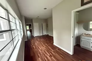 203 S 27th St, Temple, TX 76504 - Photo 14