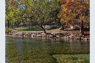 476 Lakeview Boulevard, New Braunfels, TX 78130 - Photo 4