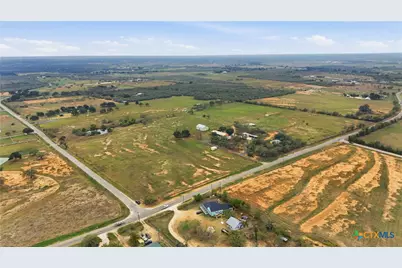 1211 Leissner School Road, Seguin, TX 78155 - Photo 2