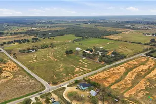 1211 Leissner School Rd, Seguin, TX 78155 - Photo 2