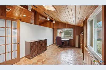 1211 Leissner School Road, Seguin, TX 78155 - Photo 28