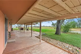 1211 Leissner School Rd, Seguin, TX 78155 - Photo 18