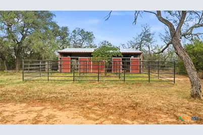 1211 Leissner School Road, Seguin, TX 78155 - Photo 46