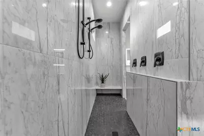 1347 Bordeaux Lane, New Braunfels, TX 78132 - Photo 16