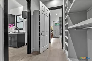 1347 Bordeaux Ln, New Braunfels, TX 78132 - Photo 18