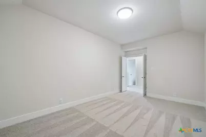 2219 Altiplano, San Antonio, TX 78245 - Photo 20