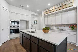 2219 Altiplano, San Antonio, TX 78245 - Photo 4
