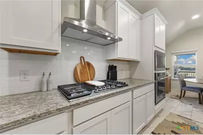 2210 Steerhead Trail, New Braunfels, TX 78132 - Photo 8