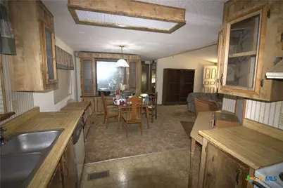 1207 Northpoint Drive, San Marcos, TX 78666 - Photo 8