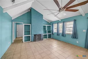 204 Brooks, Victoria, TX 77904 - Photo 8