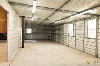 204 Brooks, Victoria, TX 77904 - Photo 24