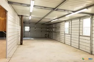 204 Brooks, Victoria, TX 77904 - Photo 24