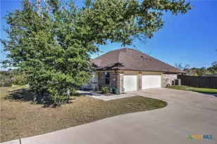 2748 Ethan Dr, Belton, TX 76513 - Photo 2